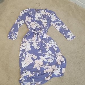 Wrap maternity dress